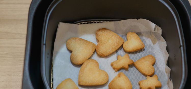 Can You Bake Biscuits In An Air Fryer 