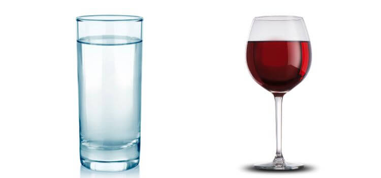 Water Glass vs Wine Glass