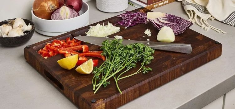 Can You Use Mahogany for a Cutting Board ?